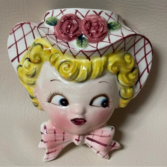 Vintage 1950s LEFTON? Miss Dainty Wall Pocket Doll Bonnet Flowers Mid Century - Picture 4 of 5